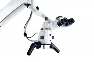 Operační dentální mikroskop